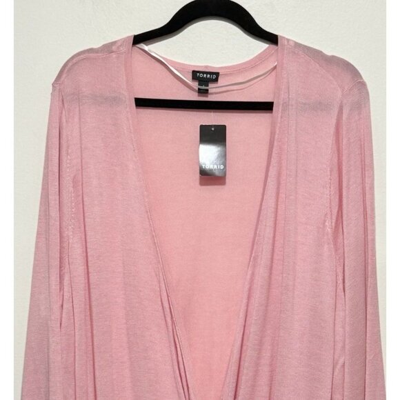 NWT Torrid Tissue Weight Pink Surplice Wrap V-Neck Womens Sweater Size 4 / 4X - Picture 3 of 10